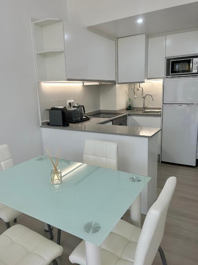 Santa Catarina By Ola Madeira Apartment Funchal  Bagian luar foto