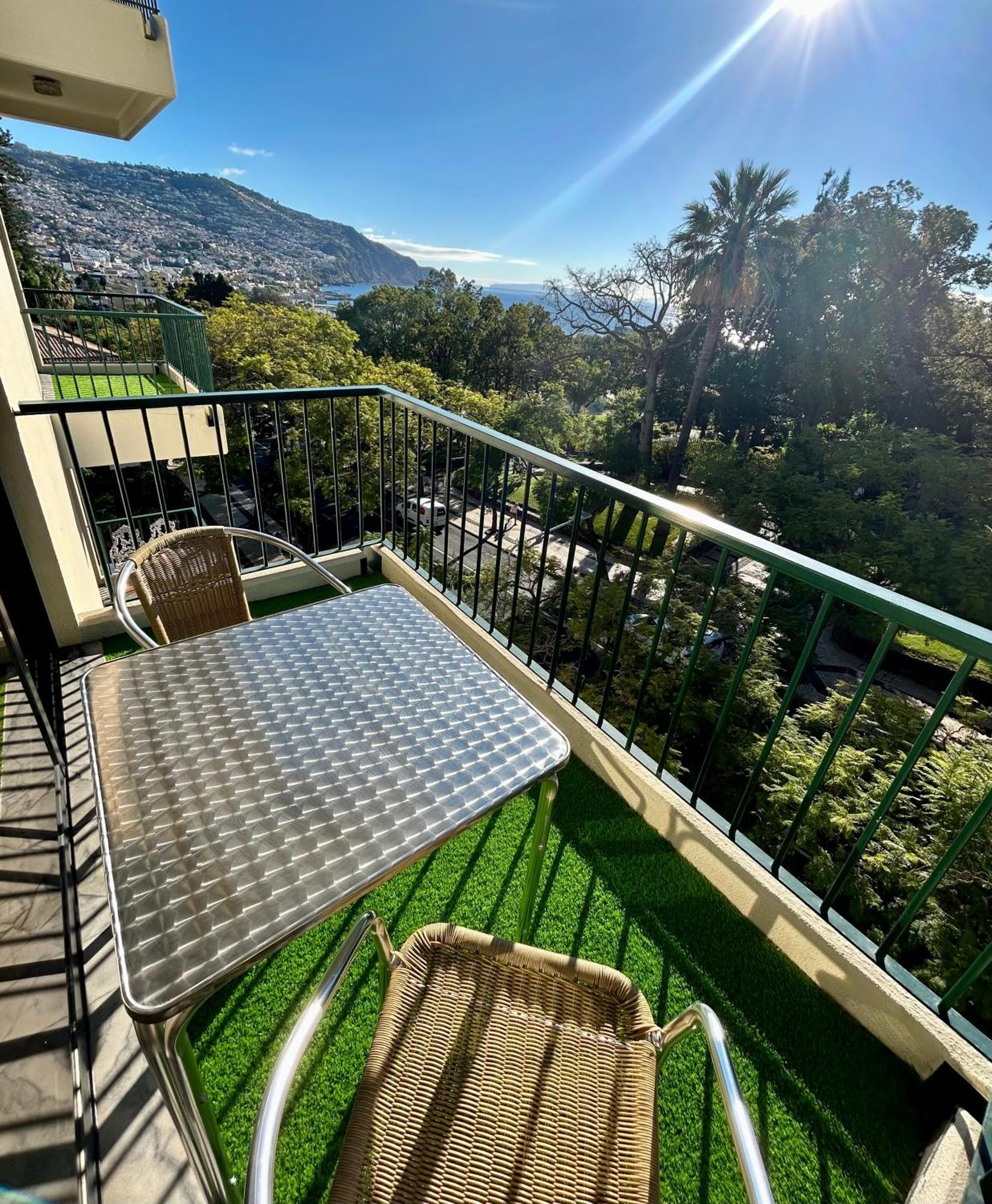 Santa Catarina By Ola Madeira Apartment Funchal  Bagian luar foto